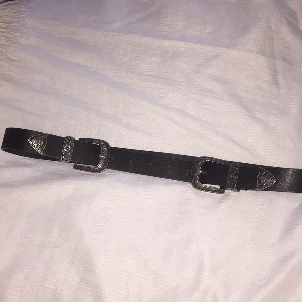 Lulus double buckle belt